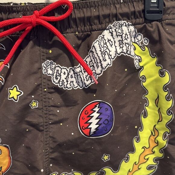 Mens Grateful Dead Ripple Junction
Mens S Drawstring Elastic Waist
Swim Shorts - Picture 5 of 10